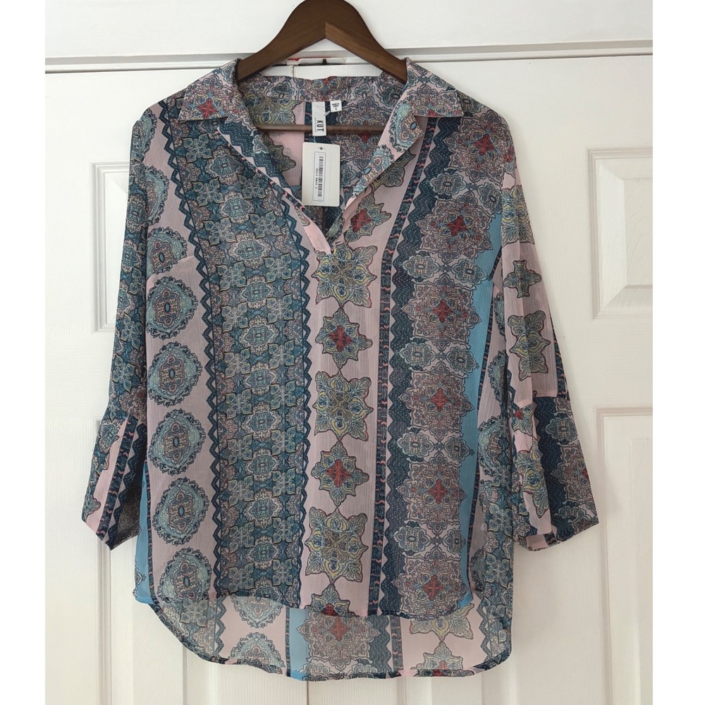 KUT from the Kloth Pink Blue Paisley Medallion Print V-Neck Blouse Small NWT
